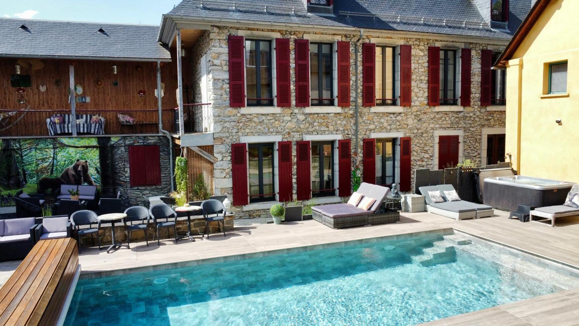 A Nouste Chambres D'Hotes Et Gite Only Adults Campan Eksteriør billede