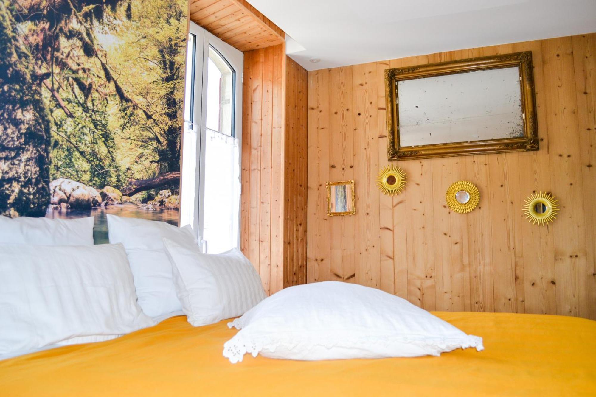 A Nouste Chambres D'Hotes Et Gite Only Adults Campan Eksteriør billede