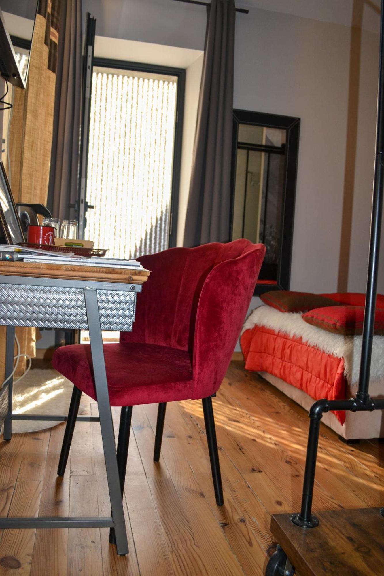 A Nouste Chambres D'Hotes Et Gite Only Adults Campan Eksteriør billede